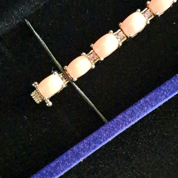 Peruvian Pink Opal & Orissa Rhodolite Garnet Tennis Link Style Bracelet. - Picture 6 of 11